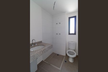 Apartamento à venda com 100m², 3 quartos e 2 vagas Apartamento à venda com 100m², 3 quartos e 2 vagasBanheiro da Suíte 1