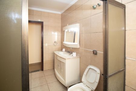 Casa à venda com 300m², 3 quartos e sem vagaBanheiro 2