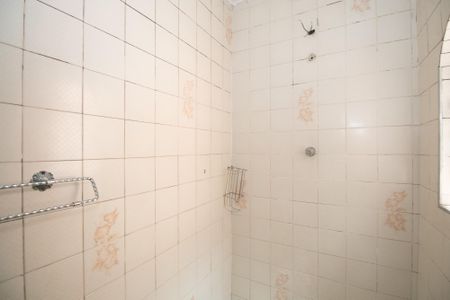 Casa à venda com 300m², 3 quartos e sem vagaBanheiro de Serviço