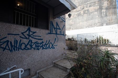 Casa à venda com 300m², 3 quartos e sem vagaQuintal