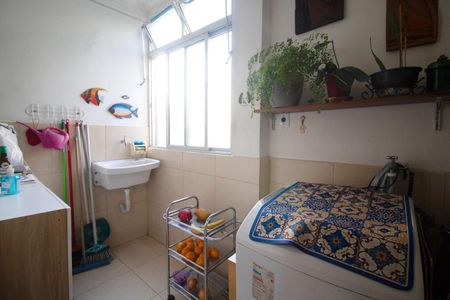 Apartamento para alugar com 85m², 3 quartos e sem vagaLavanderia