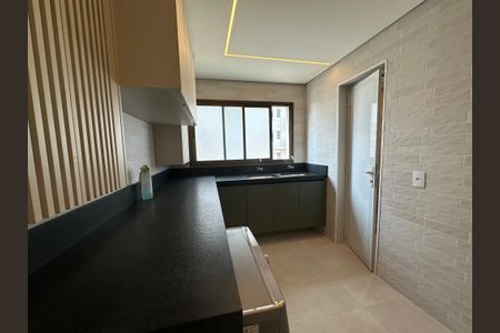 Apartamento à venda com 287m², 3 quartos e 4 vagasÁrea de Serviço