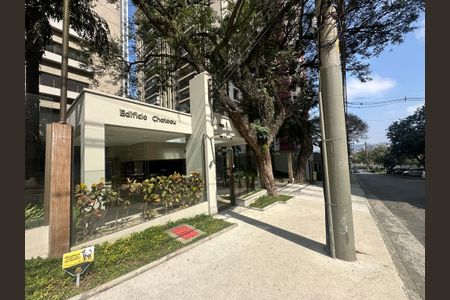 Apartamento à venda com 287m², 3 quartos e 4 vagasFachada e portaria