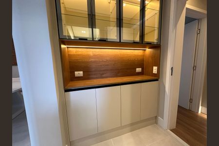 Apartamento à venda com 287m², 3 quartos e 4 vagasDespensa