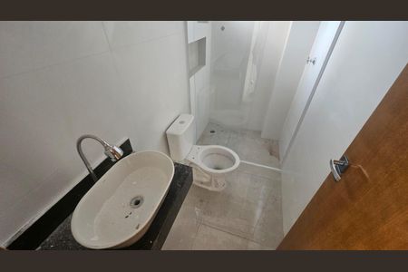 Apartamento para alugar com 60m², 2 quartos e sem vagaBanheiro