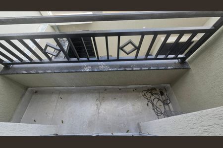 Apartamento para alugar com 60m², 3 quartos e sem vagaVaranda