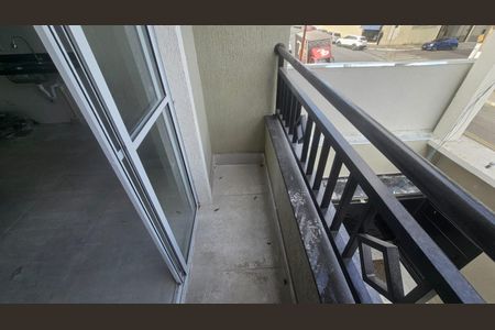 Apartamento para alugar com 60m², 3 quartos e sem vagaVaranda