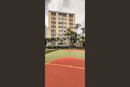 Apartamento à venda com 83m², 3 quartos e 1 vaga Apartamento à venda com 83m², 3 quartos e 1 vagaÁrea comum