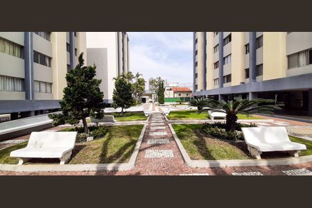 Apartamento à venda com 83m², 3 quartos e 1 vaga Apartamento à venda com 83m², 3 quartos e 1 vagaÁrea comum
