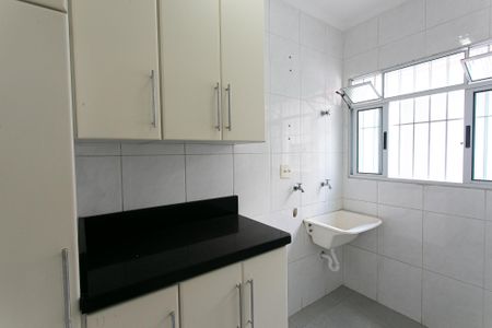 Casa à venda com 200m², 3 quartos e 1 vagaÁrea de Serviço