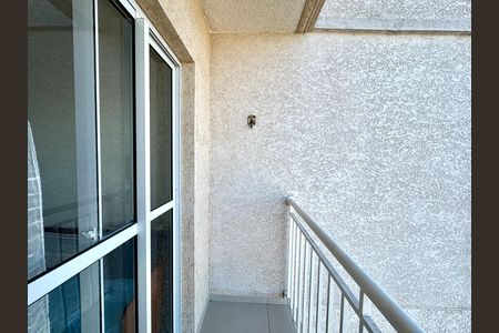 Apartamento para alugar com 49m², 2 quartos e 1 vaga Apartamento para alugar com 49m², 2 quartos e 1 vagaSacada
