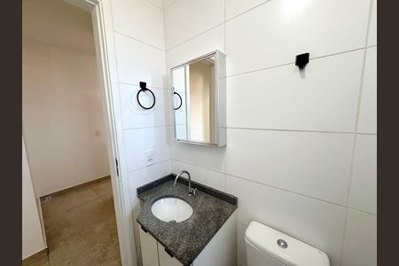 Apartamento para alugar com 49m², 2 quartos e 1 vaga Apartamento para alugar com 49m², 2 quartos e 1 vagaBanheiro Social