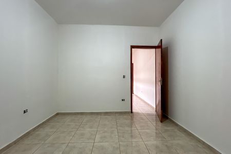 Casa para alugar com 145m², 2 quartos e 2 vagasQuarto 1