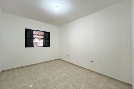 Casa para alugar com 145m², 2 quartos e 2 vagasQuarto 1