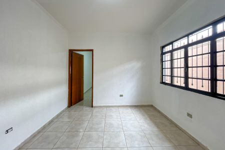 Sala de casa para alugar com 2 quartos, 145m² em Jaraguá, São Paulo