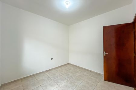 Quarto 2 de casa para alugar com 2 quartos, 145m² em Jaraguá, São Paulo