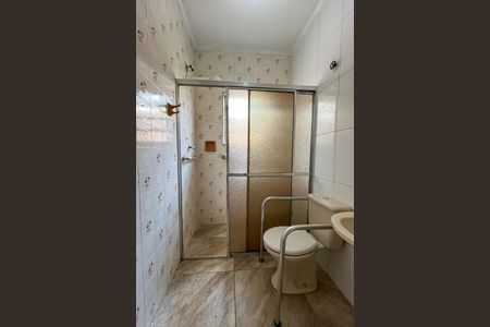 Casa para alugar com 145m², 2 quartos e 2 vagasBanheiro