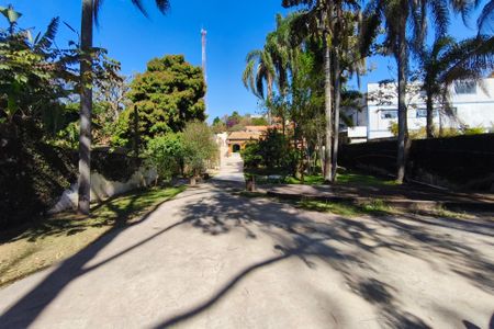 Casa à venda com 340m², 3 quartos e 15 vagasQuintal - Garagem