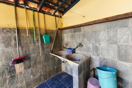 Casa à venda com 340m², 3 quartos e 15 vagasÁrea de Serviço