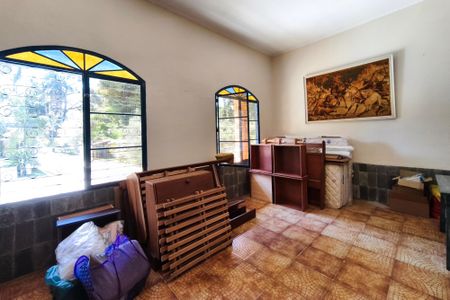 Casa à venda com 340m², 3 quartos e 15 vagasSala de TV