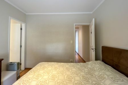 Casa à venda com 195m², 4 quartos e 2 vagas Casa à venda com 195m², 4 quartos e 2 vagasSuíte