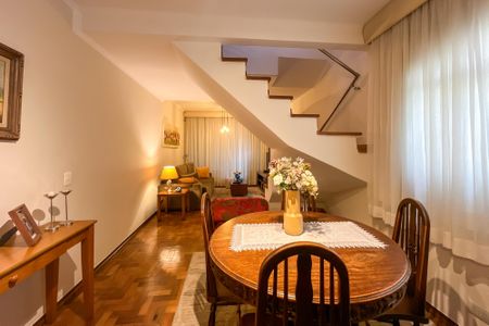 Sala de Jantar de casa à venda com 4 quartos, 195m² em Jardim Santo Elias, São Paulo