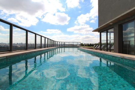 Studio à venda com 45m², 1 quarto e 1 vagaÁrea Comum - Piscina