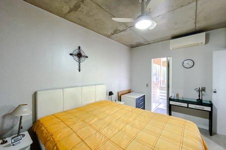 Apartamento à venda com 70m², 1 quarto e 2 vagas Apartamento à venda com 70m², 1 quarto e 2 vagasSuíte