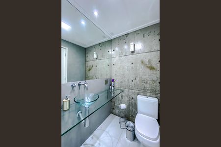 Apartamento à venda com 70m², 2 quartos e 1 vaga Apartamento à venda com 70m², 2 quartos e 1 vagaBanheiro