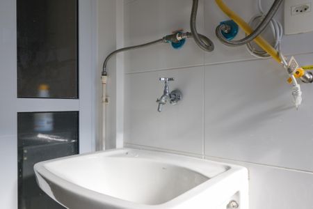 Apartamento para alugar com 58m², 2 quartos e 1 vagaÁrea de Serviço