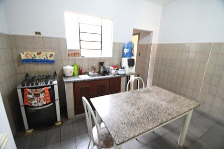 Casa à venda com 400m², 5 quartos e 2 vagasCasa 2 - Cozinha