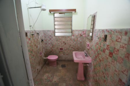 Casa à venda com 400m², 5 quartos e 2 vagasBanheiro