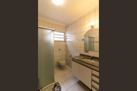 Casa à venda com 155m², 2 quartos e 3 vagasBanheiro Social