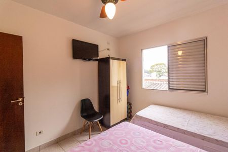 Casa à venda com 155m², 2 quartos e 3 vagasQuarto 2