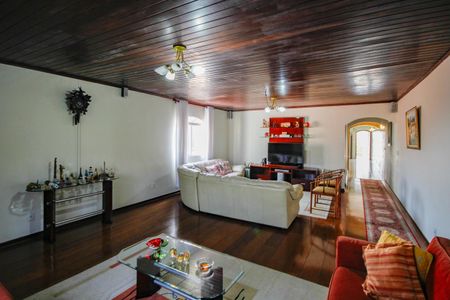 Sala de casa para alugar com 4 quartos, 390m² em Piqueri, São Paulo