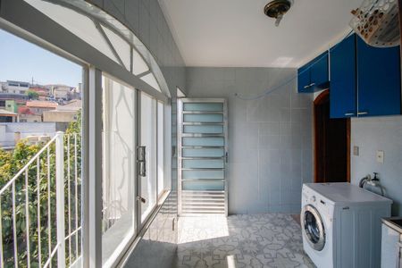 Casa à venda com 390m², 4 quartos e 4 vagas Casa à venda com 390m², 4 quartos e 4 vagasÁrea de Serviço