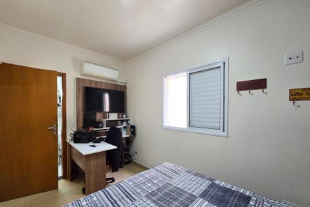 Apartamento à venda com 105m², 2 quartos e 2 vagas Apartamento à venda com 105m², 2 quartos e 2 vagasSuíte