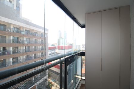 Apartamento à venda com 38m², 1 quarto e sem vagaSala / Cozinha - Varanda