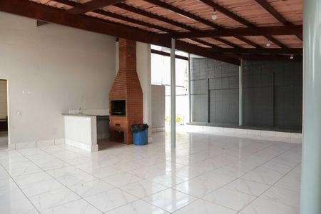 Apartamento à venda com 48m², 2 quartos e 1 vaga Apartamento à venda com 48m², 2 quartos e 1 vagaÁrea comum - Salão de festas
