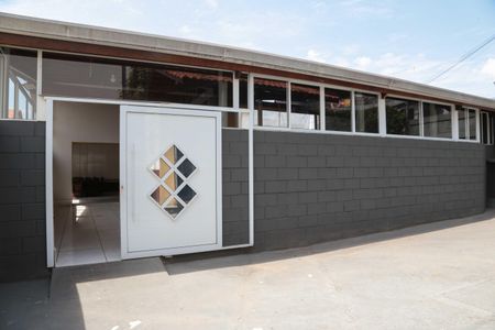 Apartamento à venda com 48m², 2 quartos e 1 vaga Apartamento à venda com 48m², 2 quartos e 1 vagaÁrea comum - Salão de festas