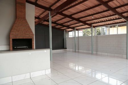 Apartamento à venda com 48m², 2 quartos e 1 vaga Apartamento à venda com 48m², 2 quartos e 1 vagaÁrea comum - Salão de festas