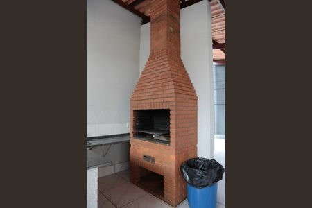 Apartamento à venda com 48m², 2 quartos e 1 vaga Apartamento à venda com 48m², 2 quartos e 1 vagaÁrea comum - Salão de festas