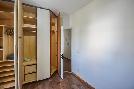 Apartamento à venda com 67m², 3 quartos e 1 vagaQuarto 2