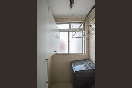 Apartamento à venda com 67m², 3 quartos e 1 vagaÁrea de Serviço