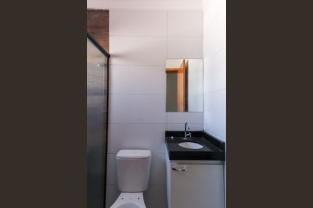 Banheiro de apartamento à venda com 1 quarto, 40m² em Vila Diva (zona Leste), São Paulo