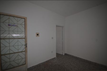 Casa para alugar com 55m², 1 quarto e sem vagaSala