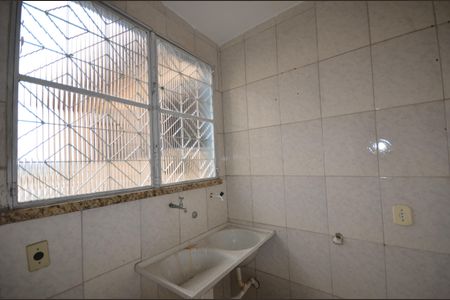 Casa para alugar com 55m², 1 quarto e 1 vagaÁrea de Serviço