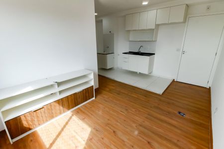 Sala de apartamento à venda com 2 quartos, 40m² em Paraíso do Morumbi, São Paulo