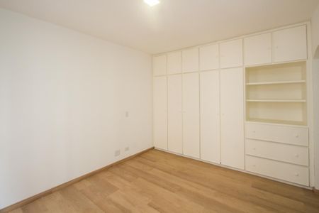 Apartamento à venda com 167m², 3 quartos e 2 vagasSuíte 