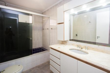Apartamento à venda com 167m², 3 quartos e 2 vagasBanheiro Suíte 